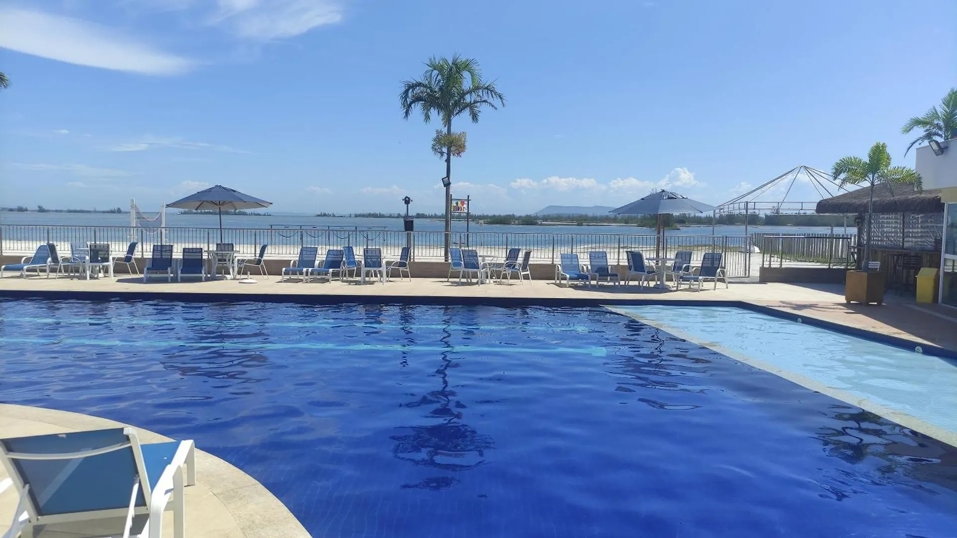 Golden Lake, Arraial Do Cabo Apartamento